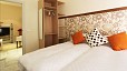 Seville Apartment - There is a small wardrobe for your belongings.