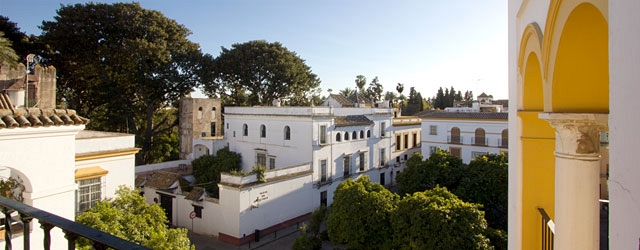 Seville rental apartment Murillo Terrace | Top-floor flat with terrace views in Plaza Santa Cruz 0183