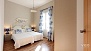 Séville Appartement - Bedroom with twin beds (0.90 x 2.00 m).