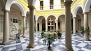 Sevilla Ferienwohnung - Casa palacio with a majestic patio dating from the 19th century.