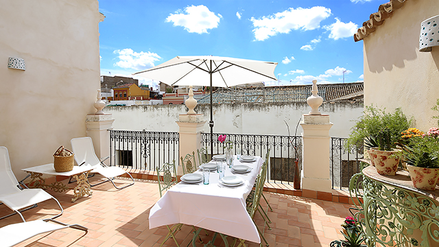 Rent vacation apartment in Seville Quintana Street Seville