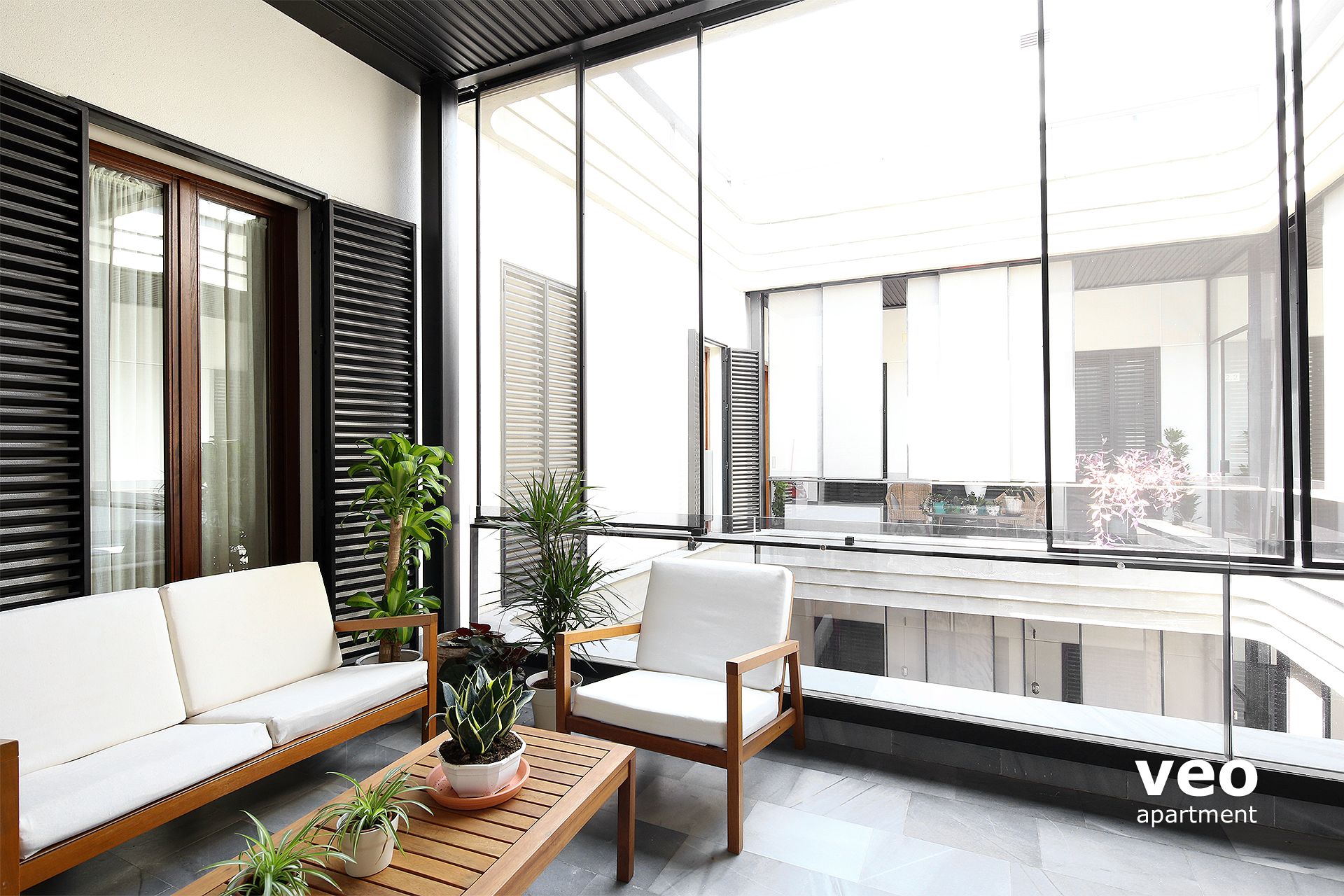 Apartment patio blinds: an easy way to hide vertical blinds. good ...