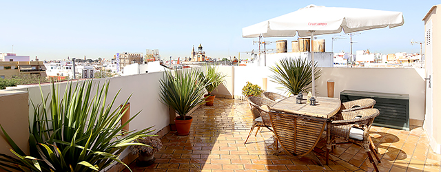 Apartamentos en Sevilla Sol Terraza | Ático con 2 dormitorios, terraza y solarium 0737