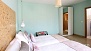 Sevilla Apartamento - The bedroom also includes a wardrobe to store your belongings (upper floor).