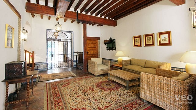 0658_monsalves-apartment-seville-18