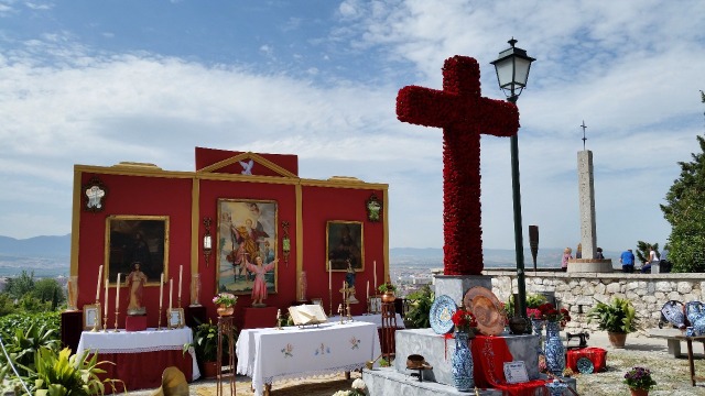 granada cruz mayo (1)