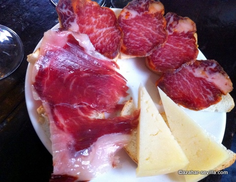 las-teresas-jamon-caña-queso