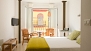 Sevilla Apartamento - Open-spaced studio apartment.