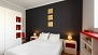 Seville Apartment - Bedroom with a double bed (140 x 200 cm).