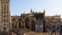 Séville Appartement - Close-up view of the Cathedral from the terrace.