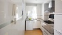 Séville Appartement - Kitchen. Well equipped with utensils and appliances for self-catering.