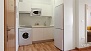 Sevilla Ferienwohnung - The modern kicthen is equipped with all utensils and main appliances for self-catering.