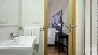 Sevilla Ferienwohnung - En-suite bathroom of bedroom 1.