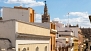 Séville Appartement - View of the Giralda bell tower from the living room.