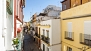 Sevilla Ferienwohnung - View of Rodrigo Triana street from the apartment.