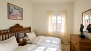 Sevilla Ferienwohnung - Bedroom No.2 with twin beds.