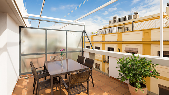 Rent vacation apartment in Seville San Vicente Street Seville