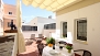 Séville Appartement - The private terrace is well-equipped with garden furniture. 