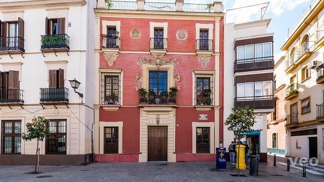 Rent vacation apartment in Seville San Marcos Square Seville