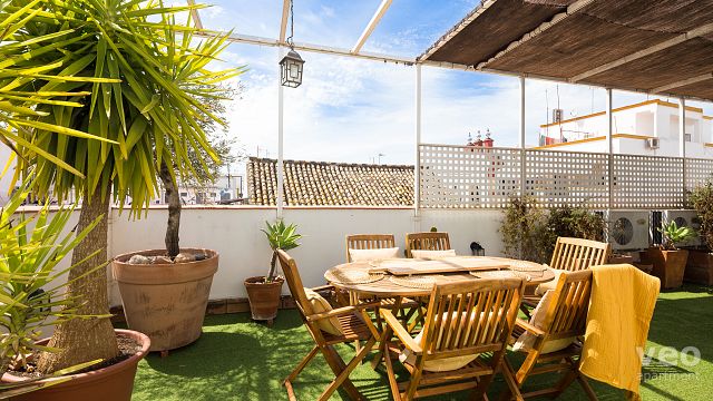 Rent vacation apartment in Seville Real de la Carretería Street Seville